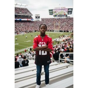 Nike Atlanta Falcons Football Jersey Kids Red Black Calvin Ridley 18 XL 18/20